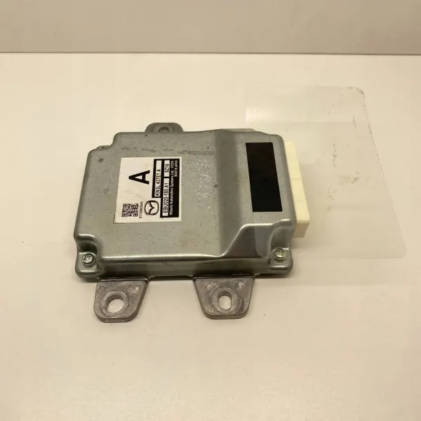 Pieza Mazda CX-5 II 2019 OEM KN3L437E1A Usada image 3