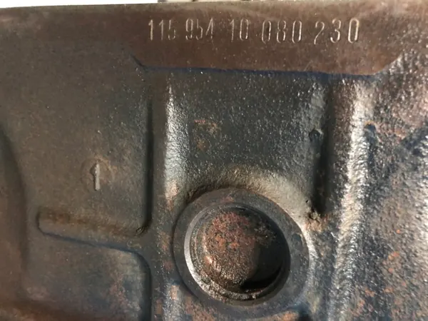 Bloque motor Mercedes W123 M115 OEM 1150110501 image 9