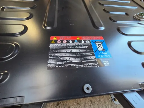 Ford OEM SVLX68-10B759-AA hybridbatteri, 14Ah begagnad image 3