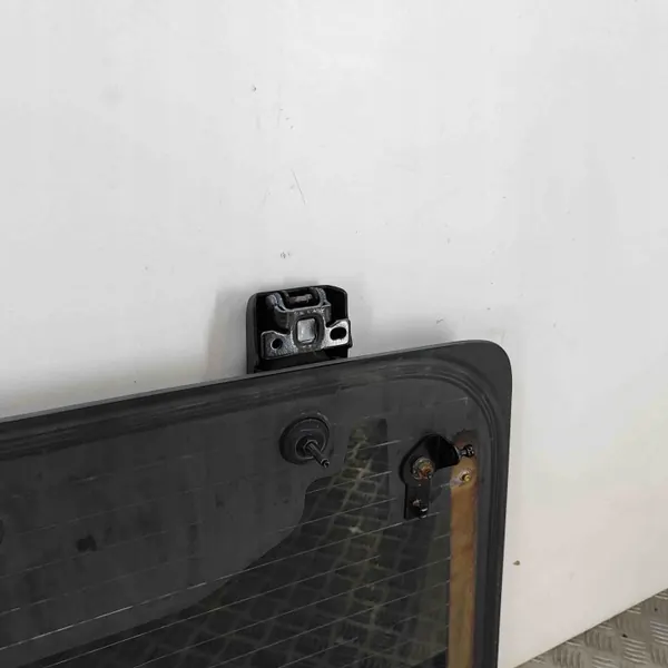 Luna trasera OEM 68401325AA para Jeep Wrangler JK image 5
