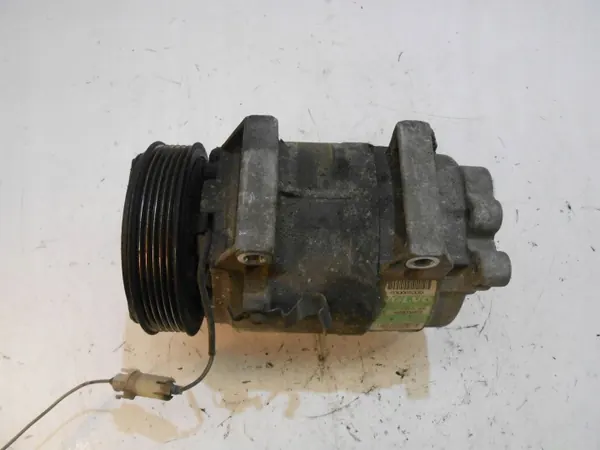 Compresor A/C Volvo OEM 30665339 para S80 V70 image 2