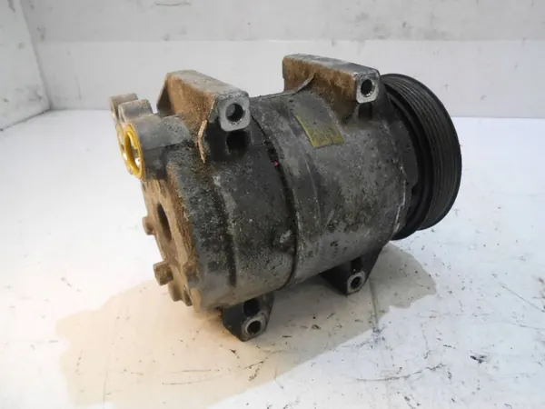 Compresor A/C Volvo OEM 30665339 para S80 V70 image 4
