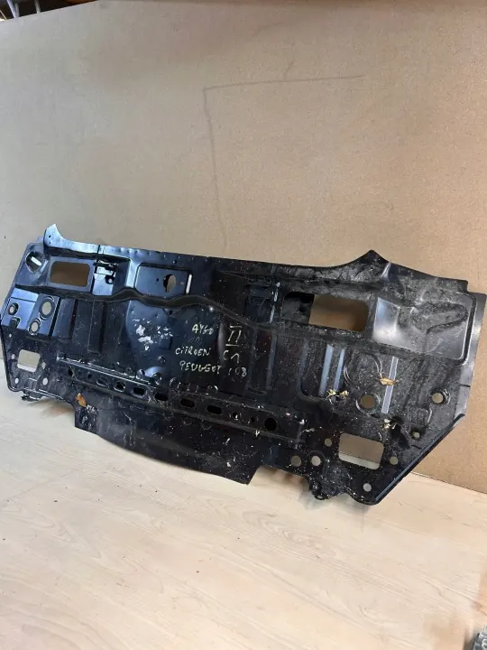 Panneau arrière OEM 7241 pour Peugeot 108/Citroen C1 image 4