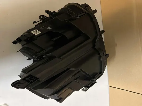 Farol Halógeno Esquerdo VW Tiguan II 5NB941005B image 2