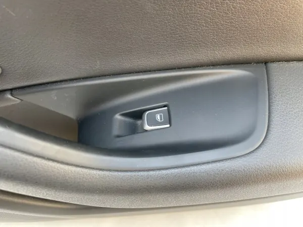 Panneau de porte avant OEM 4G1867022A Audi A6 C7 image 5