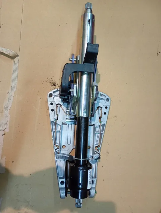 Ohjauspyörän akseli OEM KOLUMNA KIEROWNICZA MERCEDES W212 LIFT image 2
