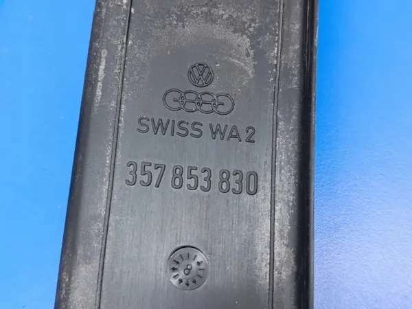 OEM 357853829 Kunststoff Schottblech für VW Passat B3 image 4