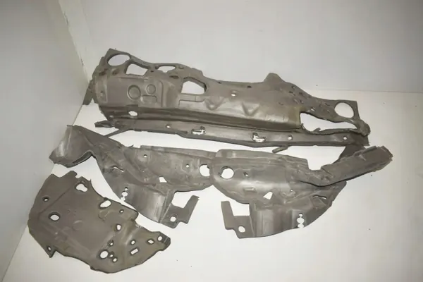 Isolation acoustique OEM 7375755 pour BMW 5 Touring G31 image 4