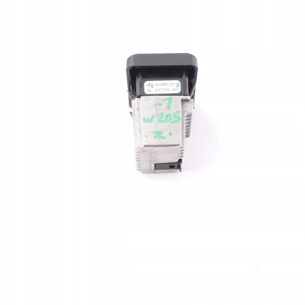 Mercedes W205 Achterconsole USB-poort OEM A2058207001 image 9