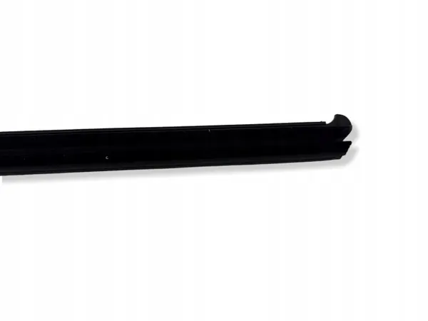Joint de vitre avant gauche OEM 5K4837479 image 3