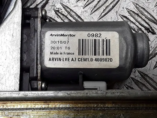 Régulateur de vitre Fiat Scudo OEM 10400982d Occasion image 7