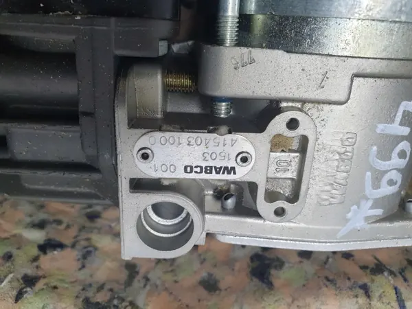 Veringscompressor BMW X5 E53 OEM 4430200111 image 5