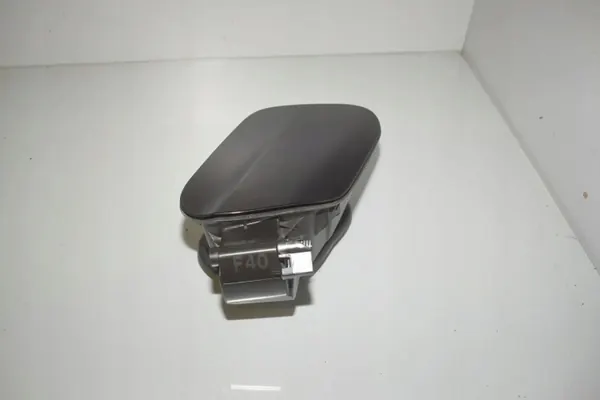 Polttoainesäiliön kansi OEM 51767454411 BMW F40 1.5L image 4