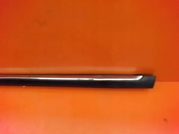 LISTWA OEM Sabot de Porte Chrome Droit image 4
