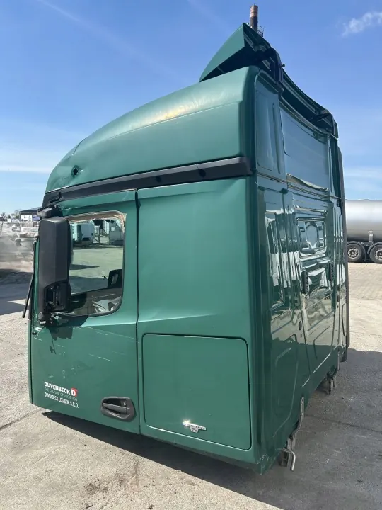 Mercedes-Benz Actros MP4 Stream Space Ohjaamo 2,50M image 6