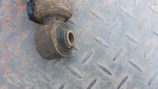 Ammortizzatore posteriore destro Lexus IS220 05- image 10