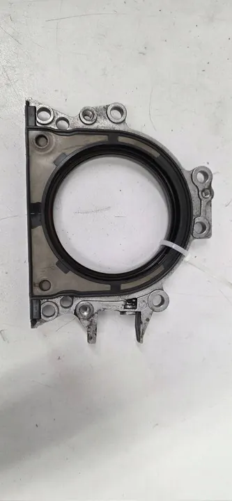 Motorparti Volkswagen PASSAT B8 04L105189A image 2