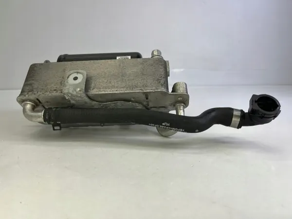 BMW OE 9367096 Kondensaattorin Kaavin Poistolla image 3