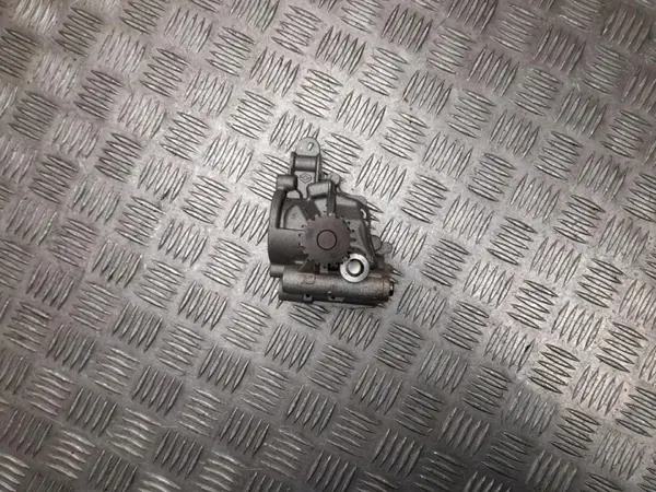 Oliepomp OEM 150100347R voor Nissan Qashqai III image 3