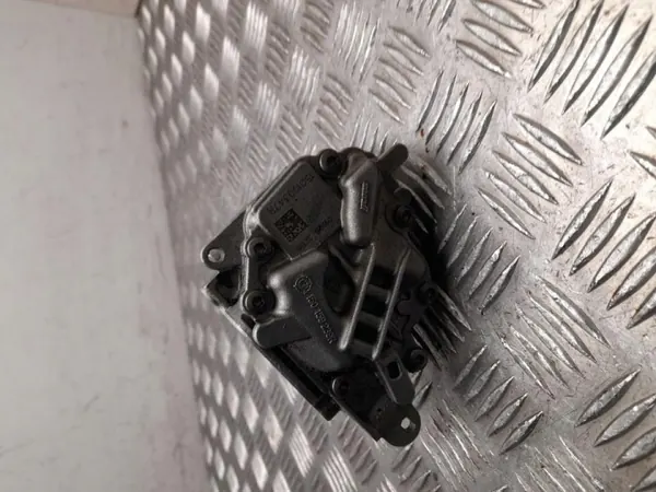 Oliepomp OEM 150100347R voor Nissan Qashqai III image 4