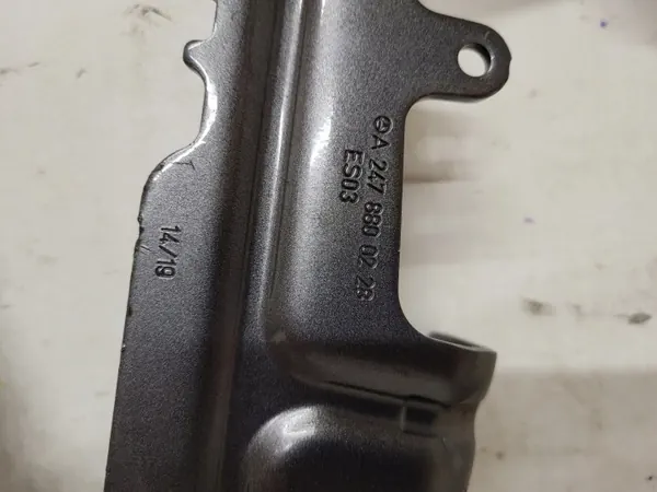 Mercedes W247 Motorkapscharnier Set OEM A2478800228 image 6