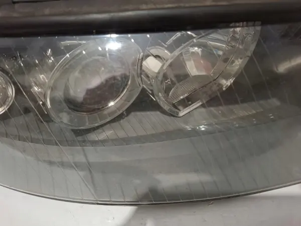 Audi A4 B6 Bixenon Xenon Faro Derecho 8E0941030T image 4