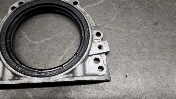 Audi 100 C2 C3 VW Golf III 1.9D Vevhus 055103173B image 3