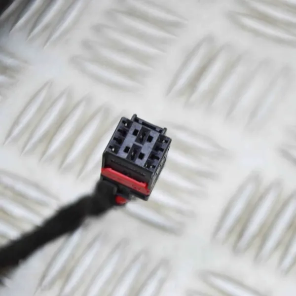 Oikea tavaratilan nostotuki Audi Q5 (FY) 80A827851C image 7