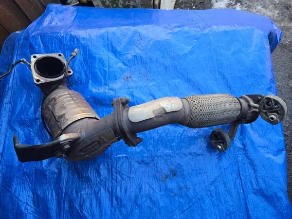 Katalysator OEM 28530-2GNY0 för Hyundai i30N image 3