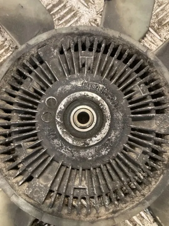 Mercedes-Benz Visco-ventilator OEM 1032000423 - Gebruikt image 3