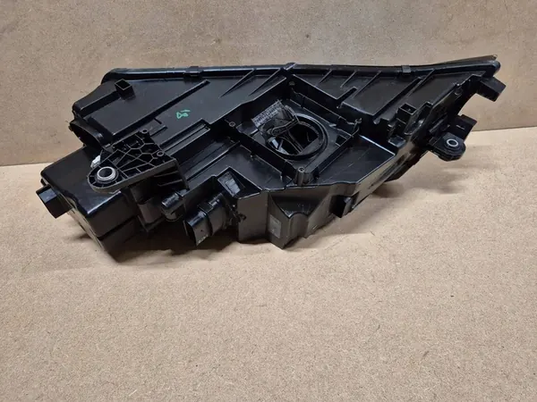 Farol Dianteiro Direito Skoda Octavia 3 Lift Full LED 5E1941018E image 9