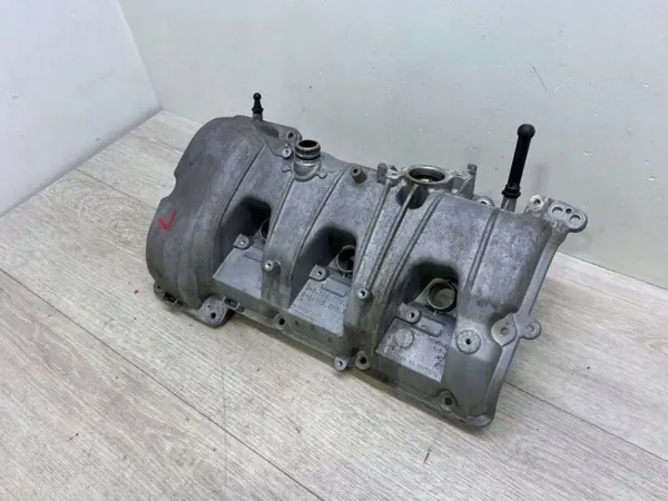 Porsche OEM 94610513665 Nockenfolgerabdeckung - Gebraucht image 6