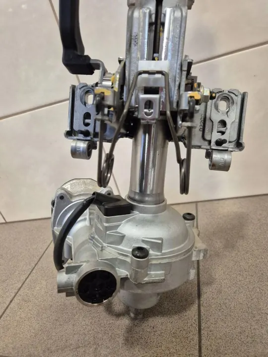 Direction assistée électrique Kia Ceed III OEM 56300J7020 image 3