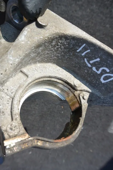 Axelstöd OEM 397742974R Dacia Duster II Begagnad image 7