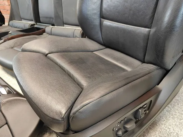 BMW X6 E71 Comfort Seats Black Leather Heated Set OEM 9146207 image 4