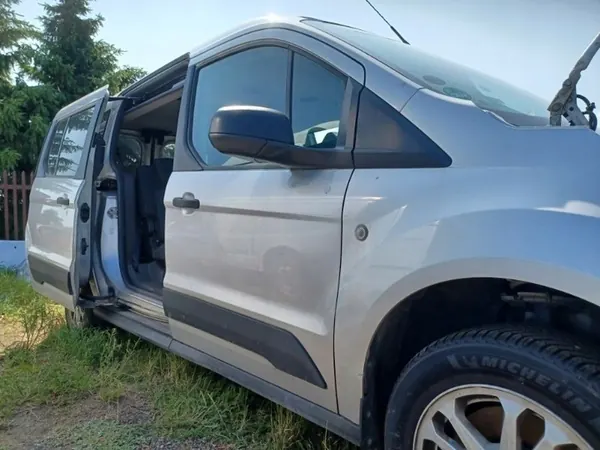 Pesunesteen säiliö Ford Transit Connect 2020 image 4