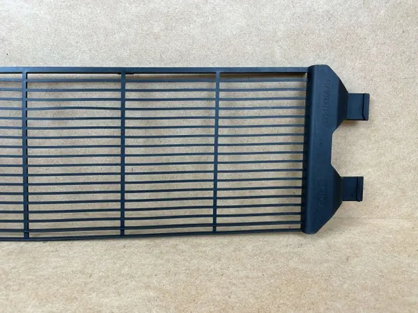 Grille d'intercooler DG9317K808AB pour Ford Mondeo MK5 image 4