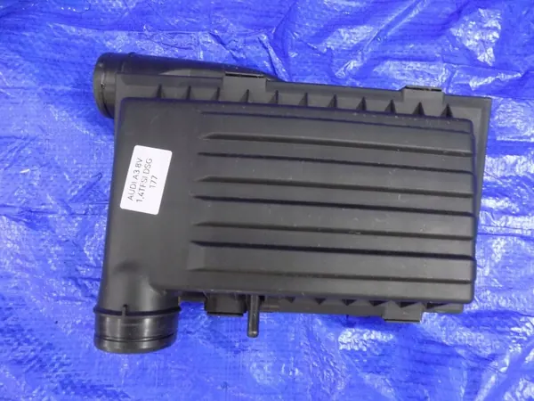 Luchtfilterhuis OEM 04e129611g Audi A3 8V image 2