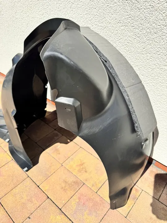 Front Right Wheel Arch Seat Toledo IV image 2