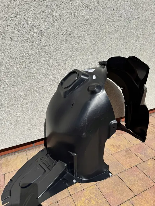 Front Right Wheel Arch Seat Toledo IV image 3