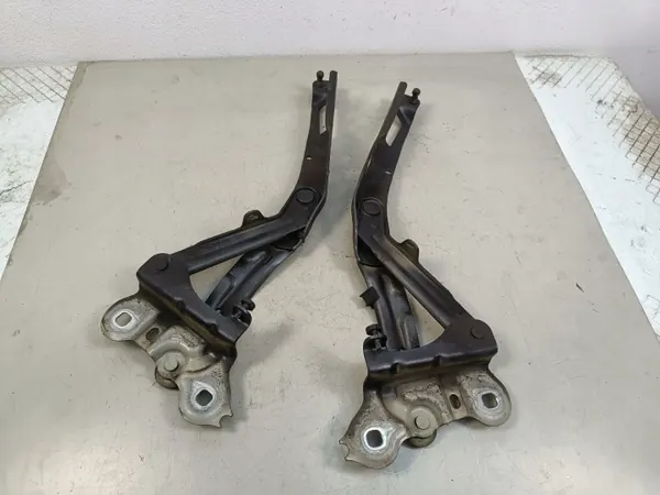 Skoda OE 3V0823301 3V0823302 - Gebruikt origineel onderdeel image 2
