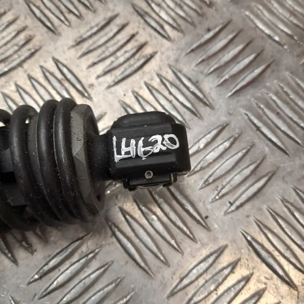 Gasfeder OEM 7185714 für BMW 7er 2014 image 4