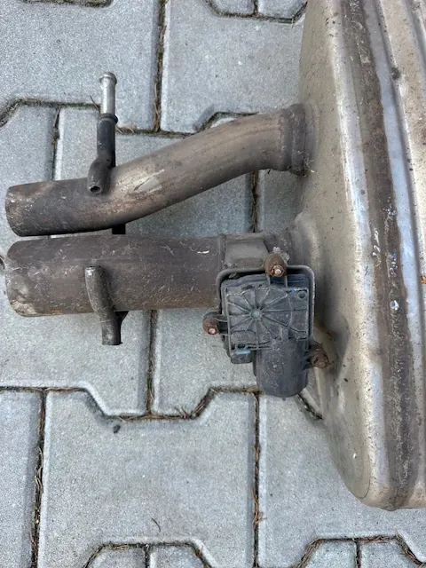 Válvula de escape Mercedes-Benz OE OEM A2224901101 image 4