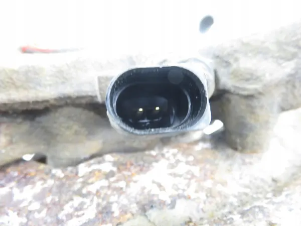 OEM ZWROTNICA PIASTA PRZEDNIA LEWA VW GOLF V 1.9 TDI image 3