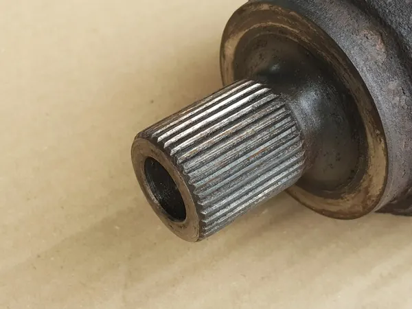 Höger Framdrevaxel VW Caddy III Touran I 1.9 TDI image 6