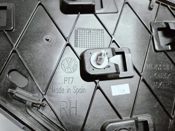 Volkswagen ID.4 Right Rear Fender Cover OEM 11A853378 image 9