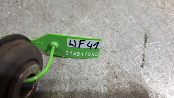 Braccio di Controllo Anteriore Sinistro Ford Focus MK2 C-Max MK1 Volvo image 10