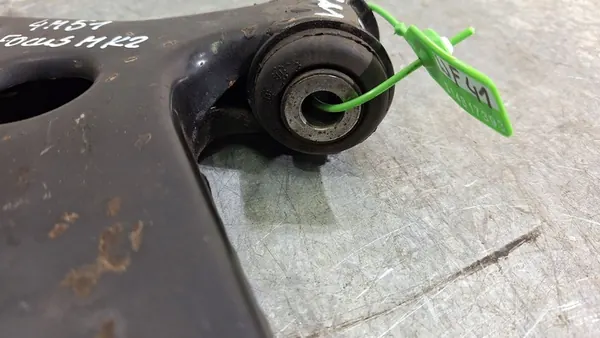 Braccio di Controllo Anteriore Sinistro Ford Focus MK2 C-Max MK1 Volvo image 6