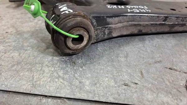 Braccio di Controllo Anteriore Sinistro Ford Focus MK2 C-Max MK1 Volvo image 7