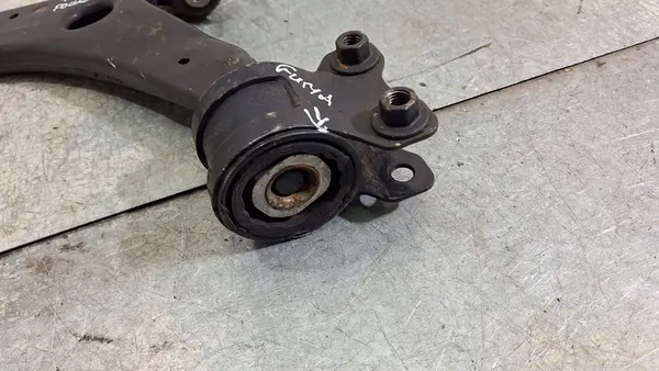 Braccio di Controllo Anteriore Sinistro Ford Focus MK2 C-Max MK1 Volvo image 8